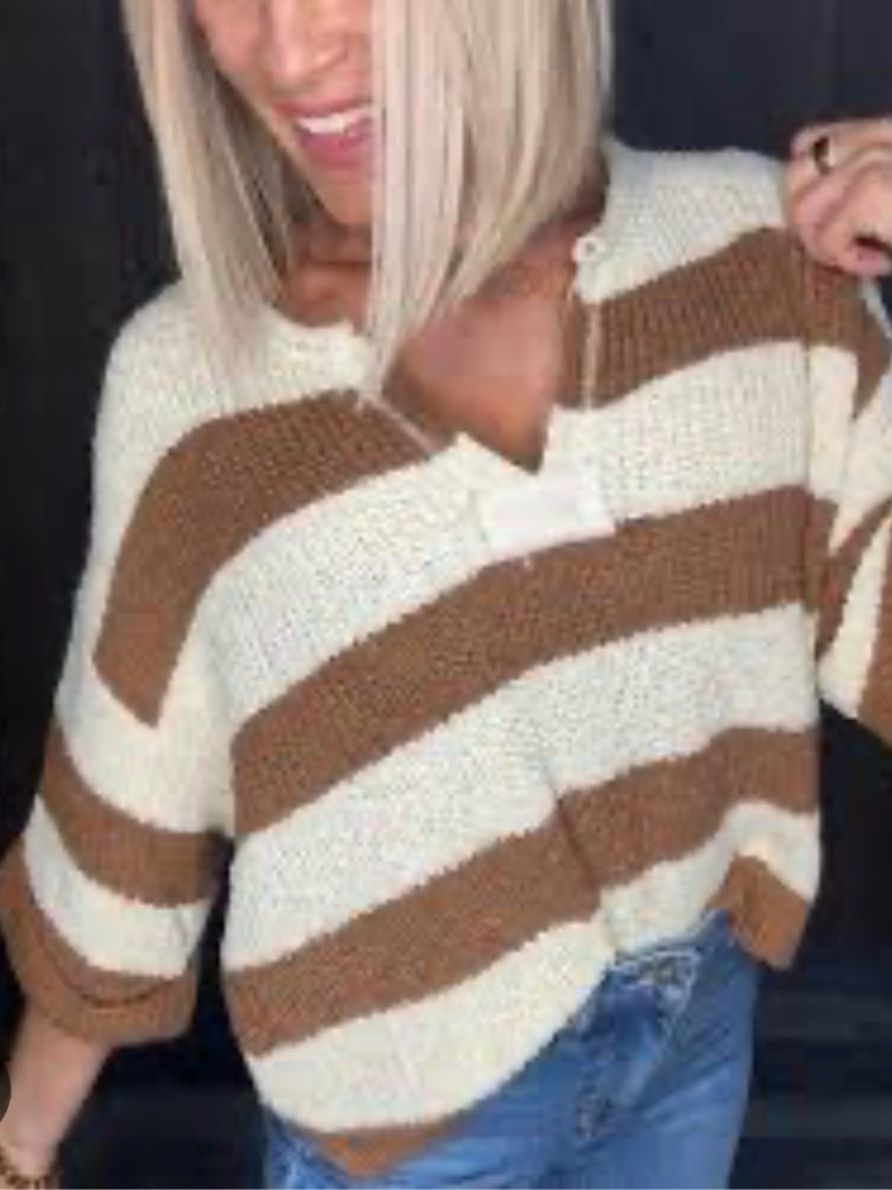 NWOT Zenana Outfitters Chunky Striped V-Neck Sweater - Cream & Brown